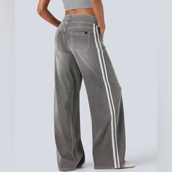 Halara Flex High Waisted Stripe Wide Leg Jeans with Pockets (read desp) - Picture 3 of 8